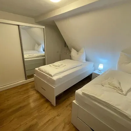 Apisha 3 Apartment