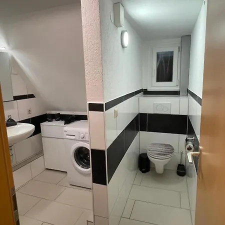 Apisha 3 * Kirchheim unter Teck