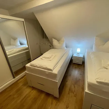 Apisha 3 Apartment