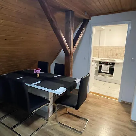 Apartment Apisha 3 Kirchheim unter Teck